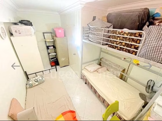 House Sale • Jurong West • 668A Jurong West Street 64 • S$580000 • 3-Room (2 BR) • 915ft² / 85m² Photo
