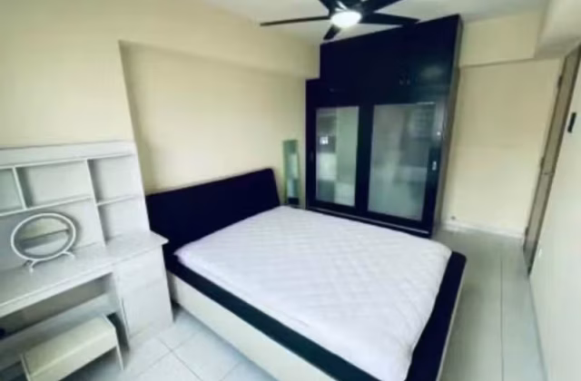 Room Rent • Choa Chu Kang • 689B Choa Chu Kang Drive • S$1200 • 5-Room (4 BR) • Common Room