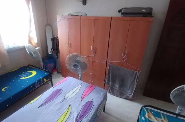 Room Rent • Geylang • 341 Ubi Avenue 1 • S$500 • 4-Room (3 BR) • Room Sharing