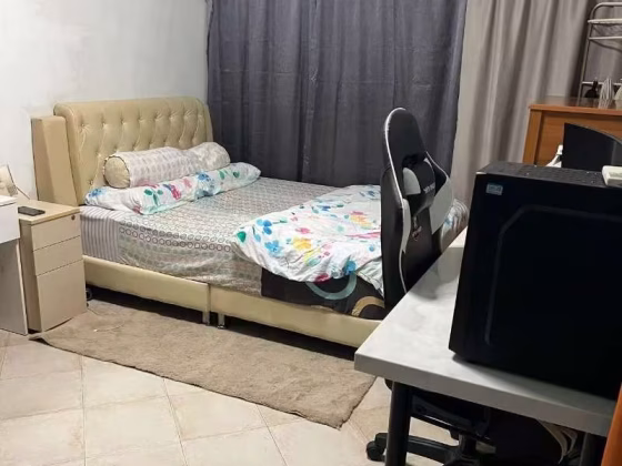 Room Rent • Sembawang • 502A Wellington Circle • S$1400 • 5-Room (4 BR) • Master Room Photo