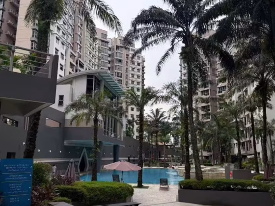 Room Rent • Hougang •  The Florida • S$1200 • Condo • Common Room Photo