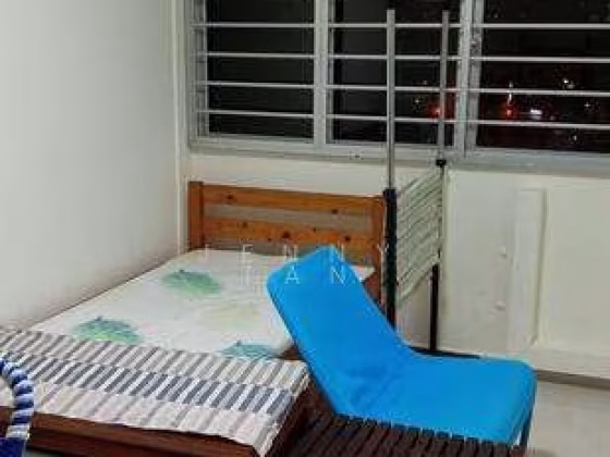 Room Rent • Choa Chu Kang • 626 Choa Chu Kang Street 62 • S$800 • 3-Room (2 BR) • Common Room Photo