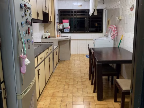 Room Rent • Serangoon • 330 Serangoon Avenue 3 • S$1000 • 4-Room (3 BR) • Common Room Photo