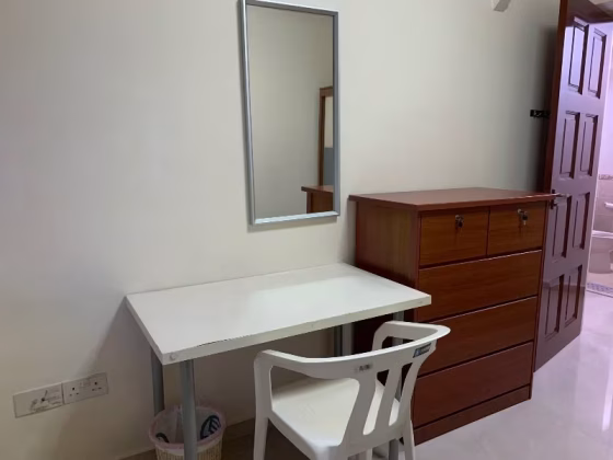 Room Rent • Queenstown • 52 Strathmore Avenue • S$1000 • 4-Room (3 BR) • Common Room Photo