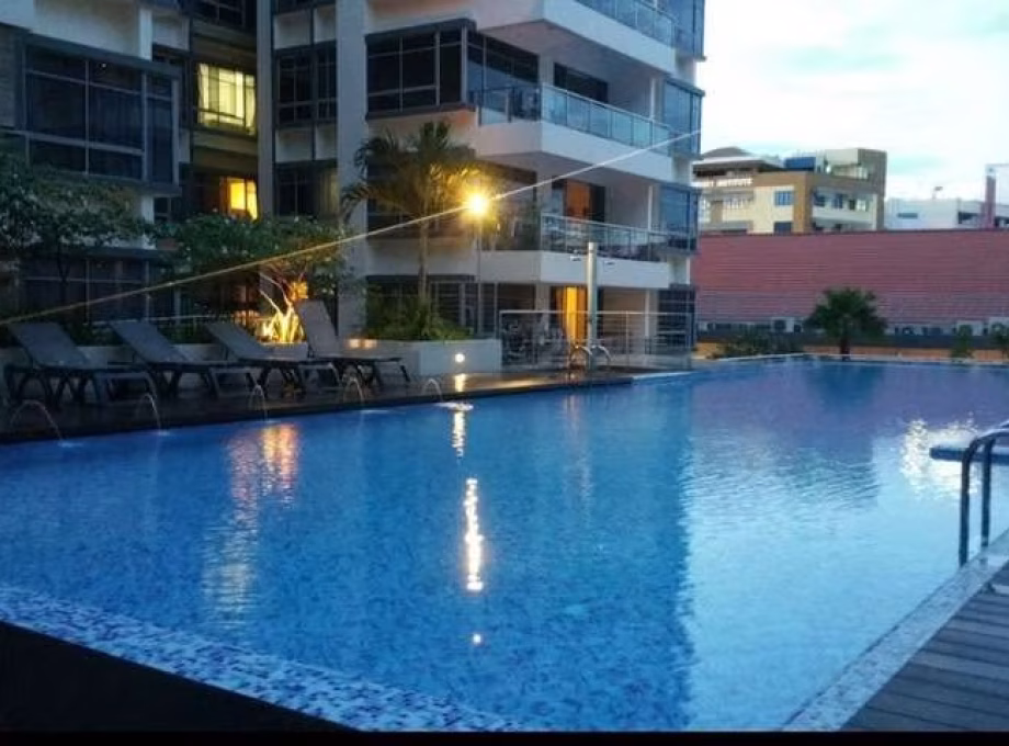 Room Rent • Geylang •  Atrium Residences • S$1800 • Apartment • Master Room Photo
