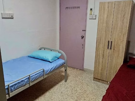 Room Rent • Ang Mo Kio • 465 Ang Mo Kio Avenue 10 • S$650 • 5-Room (4 BR) • Room Sharing Photo