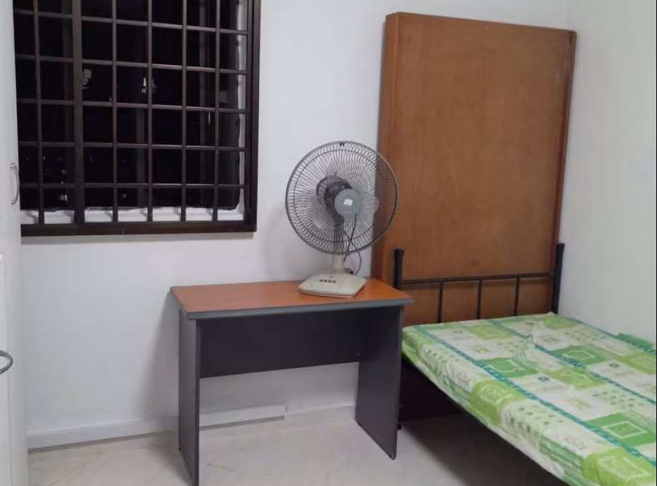 Room Rent • Bedok • 15 Bedok South Road • S$700 • 3-Room (2 BR) • Common Room Photo