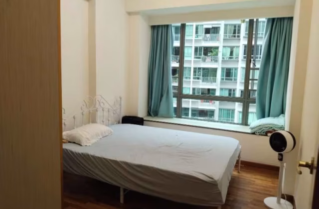 Room Rent • Choa Chu Kang •  The Quintet • S$1200 • Apartment • Common Room