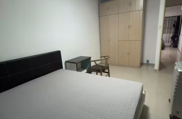 Room Rent • Sembawang • 503A Canberra Link • S$1000 • 5-Room (4 BR) • Common Room