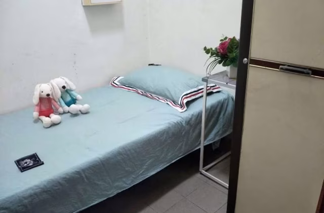Room Rent • Jurong East •  Parc Oasis • S$650 • Condo • Maid Room