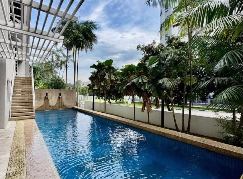Room Rent • Geylang •  Nicole Green • S$1350 • Apartment • Common Room Photo