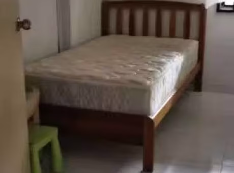 Room Rent • Woodlands • 744 Woodlands Circle • S$550 • 4-Room (3 BR) • Room Sharing Photo