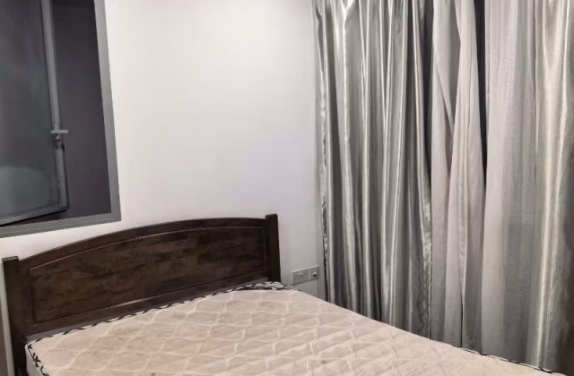 Room Rent • Yishun •  Skies Miltonia • S$1000 • 2-Room (1 BR) • Master Room