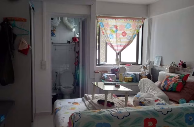 Room Rent • Bedok • 549 Bedok North Avenue 1 • S$500 • 3-Room (2 BR) • Room Sharing