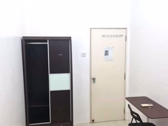 Room Rent • Outram •  People's Park Complex • S$950 • Apartment • Common Room Photo