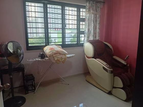 House Sale • Sengkang • 418A Fernvale Link • S$530000 • 3-Room (2 BR) • 721ft² / 66m² Photo