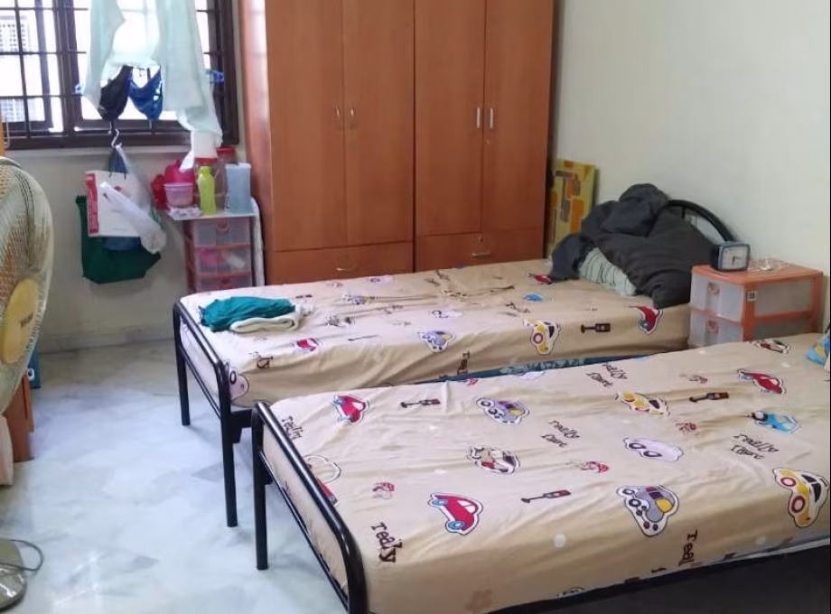 Room Rent • Geylang • 341 Ubi Avenue 1 • S$500 • 4-Room (3 BR) • Room Sharing Photo