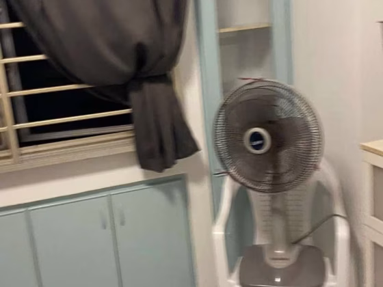 Room Rent • Sengkang • 247 Compassvale Road • S$550 • 4-Room (3 BR) • Room Sharing Photo