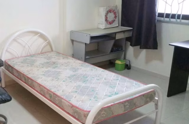 Room Rent • Ang Mo Kio • 540 Ang Mo Kio Avenue 10 • S$800 • 3-Room (2 BR) • Common Room