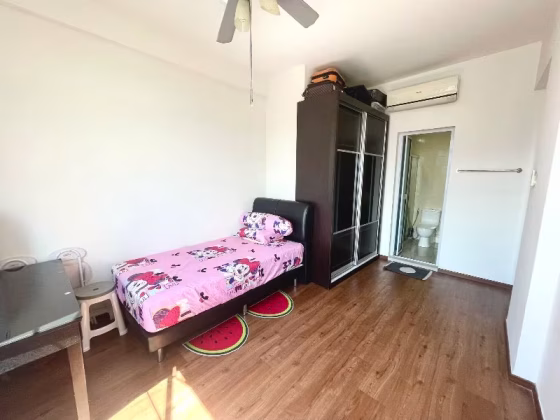 Room Rent • Jurong East •  Parc Oasis • S$1500 • Apartment • Common Room Photo