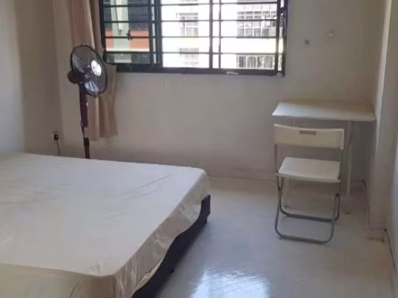 Room Rent • Woodlands • 681B Woodlands Drive 62 • S$950 • Executive HDB • Maid Room Photo