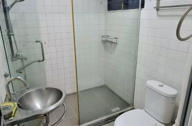 Room Rent • Tampines • 286 Tampines Street 22 • S$1500 • 4-Room (3 BR) • Master Room