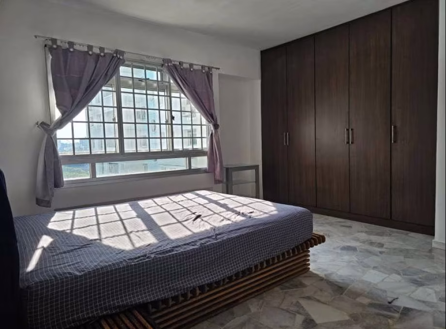 Room Rent • Pasir Ris • 237 Pasir Ris Street 21 • S$1300 • Executive HDB • Master Room Photo
