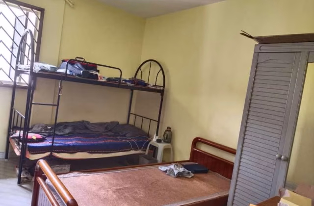 Room Rent • Bedok • 134 Bedok Reservoir Road • S$450 • 4-Room (3 BR) • Room Sharing