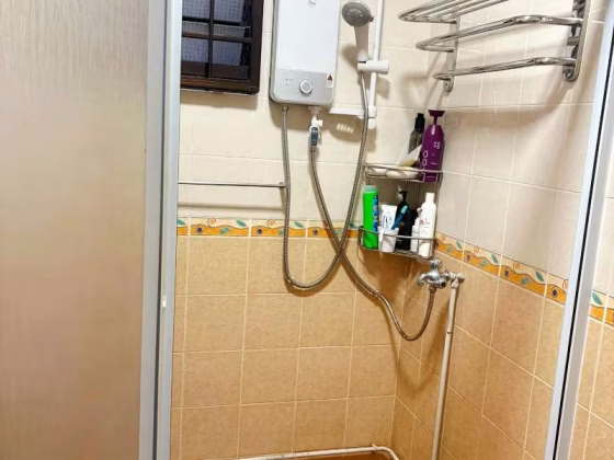 Room Rent • Sengkang • 262C Compassvale Street • S$800 • 3-Room (2 BR) • Common Room Photo