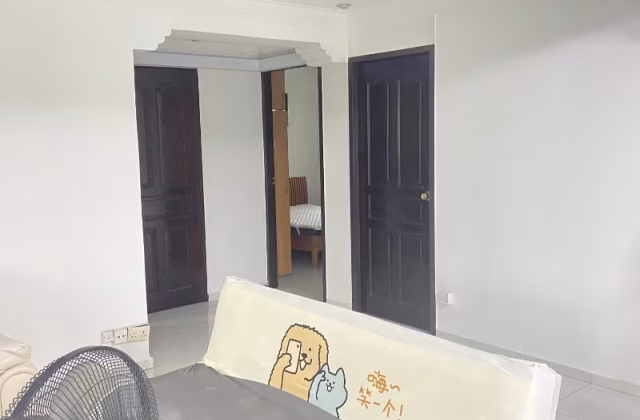 Room Rent • Woodlands • 710 Woodlands Drive 70 • S$350 • 3-Room (2 BR) • Maid Room